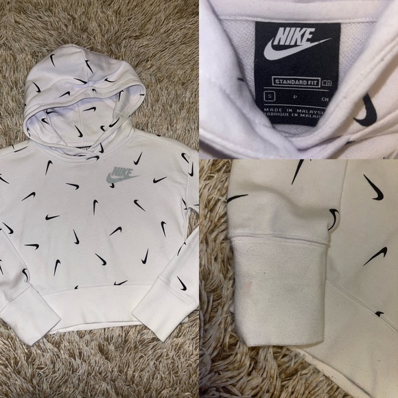 Nike Other - Kids sweater
